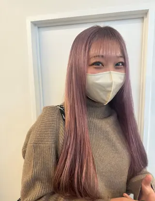 ロング オノ アイラのヘアスタイル