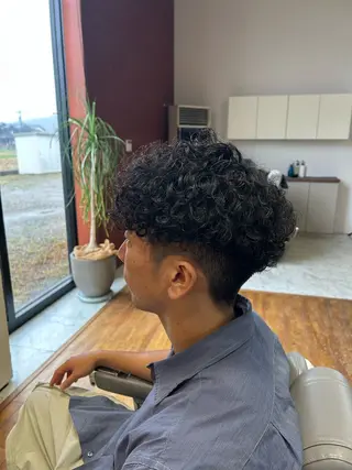 パーマ ONE CLIPZ所属・ONECLIPZ 兼子　啓のヘアスタイル