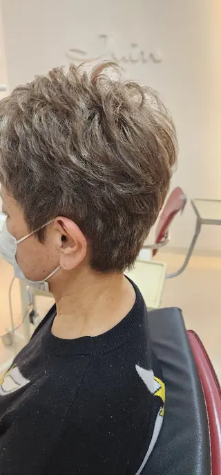 ショート カラー hairmake Juinのヘアスタイル