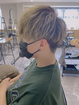 カラー メンズ Emitas.柳通り店所属・山﨑 大暉【ダブルカラー】のヘアスタイル