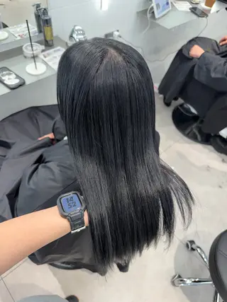 ミディアム ONYX 表参道所属・ショート/ボブ/似 合わせ/顔周りカットのヘアスタイル