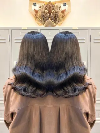 ロング カラー パーマ 🦋レイヤー✖︎ 髪質改善🦋リョウヤのヘアスタイル