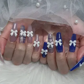 ネイル miku 🦋nailのネイルデザイン