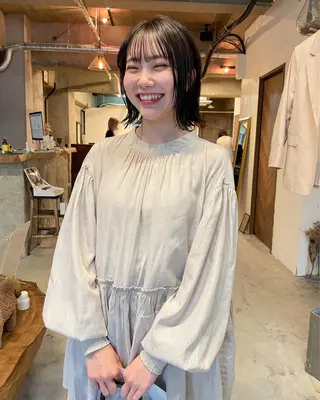 ショート カラー パーマ/レイヤー 岩山丈一郎のヘアスタイル