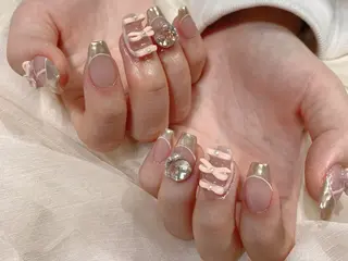 ミディアム Nail  R💫 naoのネイルデザイン