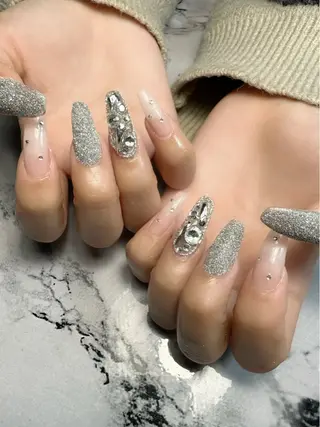 ネイル 新山 聖のネイルデザイン