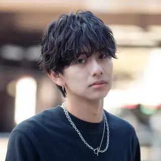 ショート パーマ メンズ 【センターパート/ マッシュ】ryokaのヘアスタイル