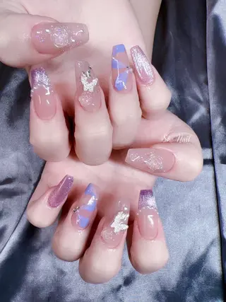 ネイル She   Nail所属・ISA_ BELLAのネイルデザイン