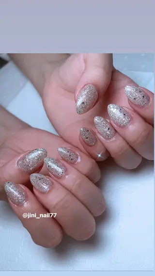 ネイル JINI NAIL所属・ジニ ネイルのネイルデザイン
