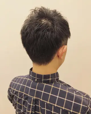 ショート メンズ 石田 優菜のヘアスタイル