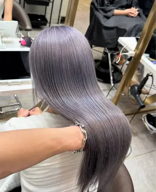 ロング 璃 音のヘアスタイル