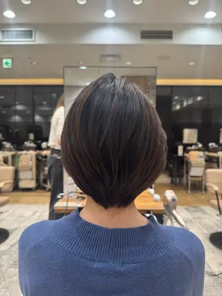 ショート 新宿/レイヤー 顔周りカット溝手優太のヘアスタイル