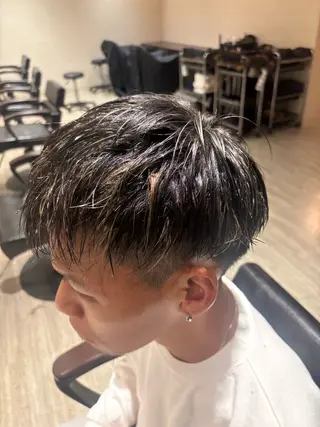 カラー メンズ 落海 風花のヘアスタイル