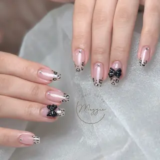 ネイル Maggie Nail🦩のネイルデザイン