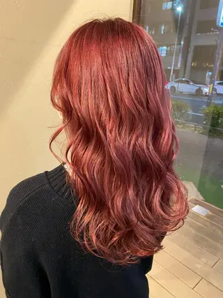 カラー フェイスヘアークリエイション所属・大形 誉のヘアスタイル