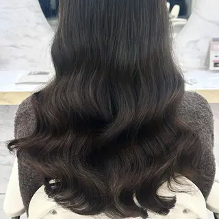 ロング パーマ ヘアアレンジ レイヤーカット🤍 RINAのヘアスタイル