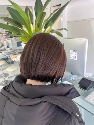 ショート 菅 野のヘアスタイル