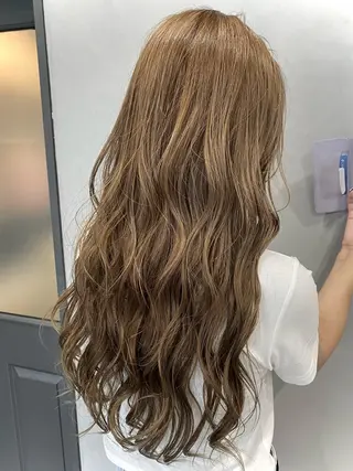 セミロング 梅田 翔一朗のヘアスタイル