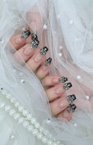 ネイル R salonのネイルデザイン