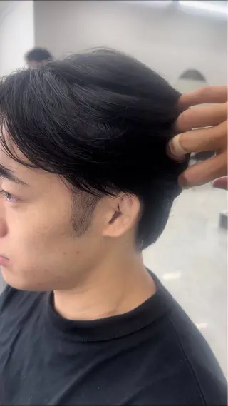 メンズ ニュアンス/フェザー /ウルフ/伶馬のヘアスタイル