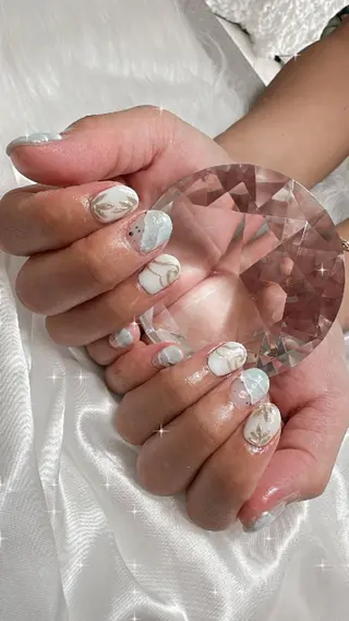 ネイル 中西 美羽のネイルデザイン