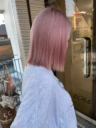 ミディアム カラー JIEN MIUのヘアスタイル