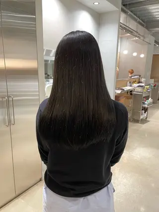 ロング カラー 樋口 花穂のヘアスタイル