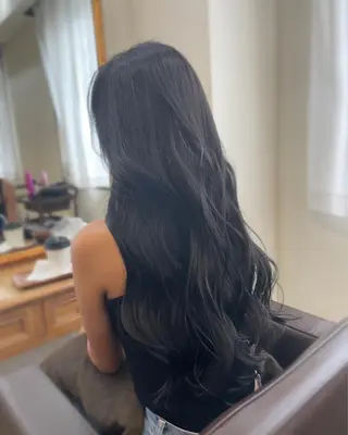 ロング カラー ヘアアレンジ 髪質改善特化 🫧松野力也のヘアスタイル