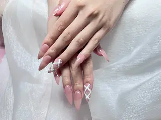 ネイル Ui_Amor (パラジェル)のネイルデザイン