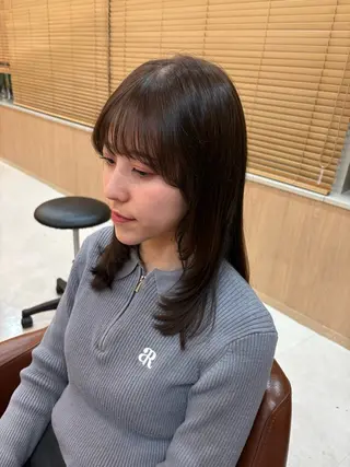 セミロング 風間 日和のヘアスタイル