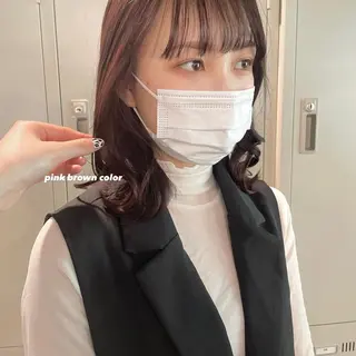 ミディアム カラー パーマ ヘアアレンジ メンズ キッズ ネイル マツエク・マツパ アイブロウ 透明感カラー・レイヤ ー🎀amika🎀のヘアスタイル