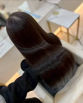 ロング arose久留米所属・山中 莉乃のヘアスタイル