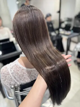 ロング カラー パーマ ヘアアレンジ 透明感/オリーブ/ グレージュ/YUKAのヘアスタイル