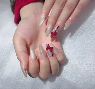 ネイル GlowNailsサロン_大須名古屋所属・Glow Nailsのネイルデザイン