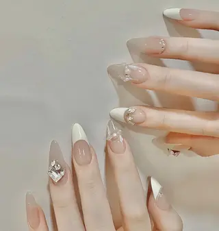 ネイル Queens momoのネイルデザイン