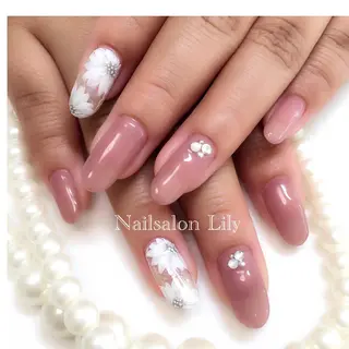 ネイル Nailsalon Lilyのネイルデザイン