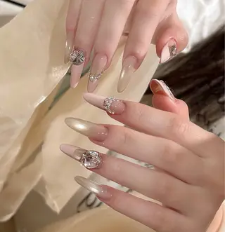 ネイル D-BEAUTY Nailsalonのネイルデザイン