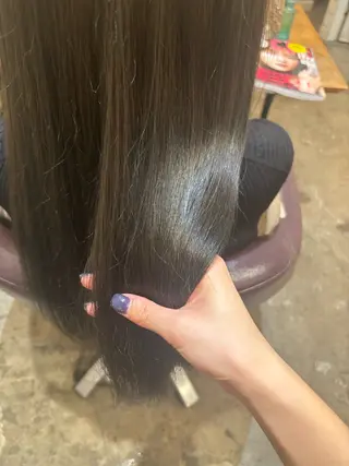 ロング コンドウ マナミのヘアスタイル