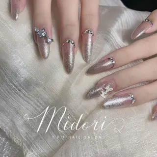 ネイル M eiのネイルデザイン