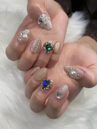 ロング カラー ヘアアレンジ キッズ ネイル マツエク・マツパ 福田 加奈のネイルデザイン