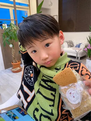 キッズ ALLURE hair&este所属・ALLURE hair&esteの眉毛・アイブロウイメージ