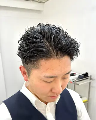 ショート パーマ メンズ Je suis heureuse Union所属・佐藤 ふみやのヘアスタイル