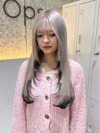 ロング カラー 🌱ブリーチ・透明感 カラー/mapi🦭のヘアスタイル