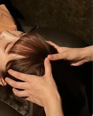 ドライヘッドスパ MOMNOONのエステ・リラクイメージ