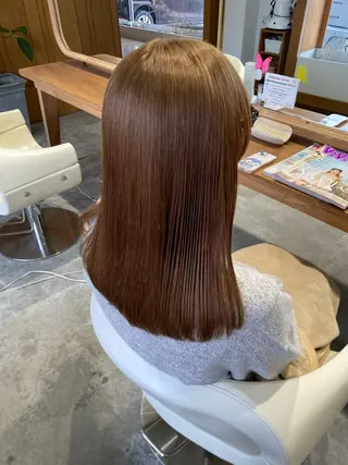 セミロング カラー fulam所属・MIKU ／fulamのヘアスタイル