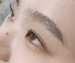 マツエク・マツパ Lua eye beauty 和泉府中店所属・川嵜 紗久良の眉毛・アイブロウイメージ
