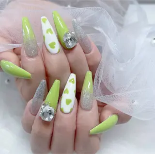 波 なみのネイルデザイン