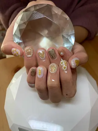 ネイル LAVISH nail salonのネイルデザイン