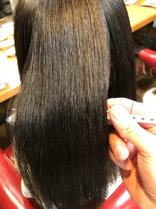 ロング 🏰秘密基地店 サユリ美容室💎のヘアスタイル