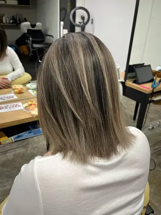 ミディアム わたる /カットモデル募集のヘアスタイル